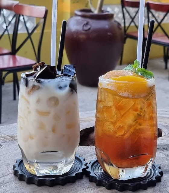 Thức uống tại cafe hoa gạo Sa Đéc