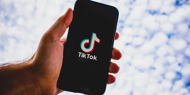 Stories TikTok là gì? Cách tạo Story trên Tiktok